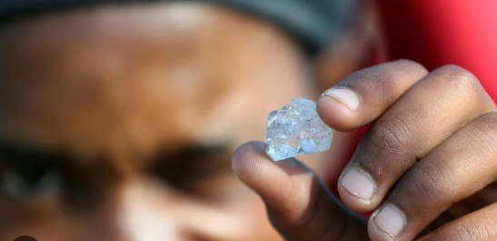 किस्मत हो तो ऐसी: पन्ना में आदिवासी परिवार को दोबारा मिला हीरा, कीमत करीब 30 लाख रुपए
