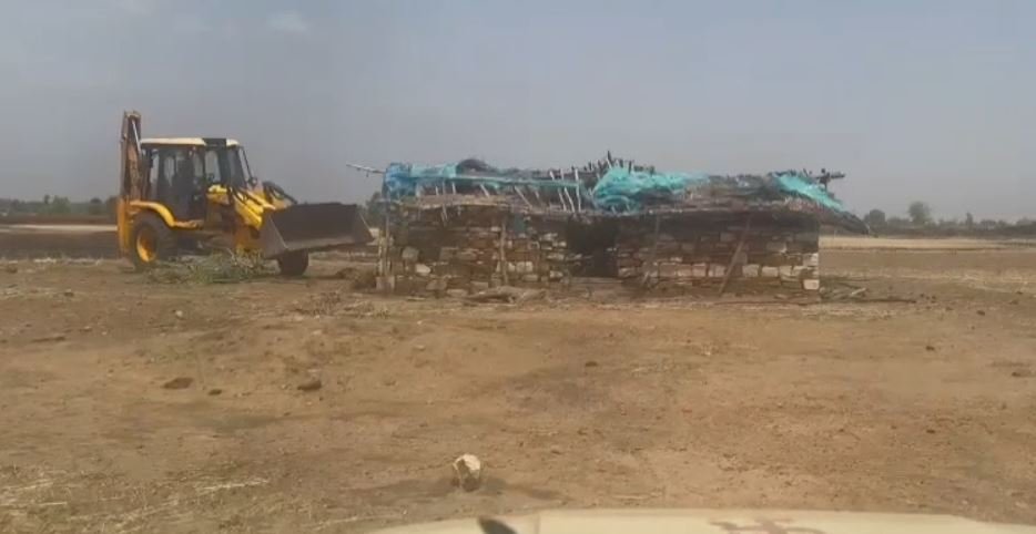Baran Rajasthan: बारां में वन विभाग की बड़ी कार्रवाई, 610 बीघा अतिक्रमित वनभूमि कराई गई मुक्त