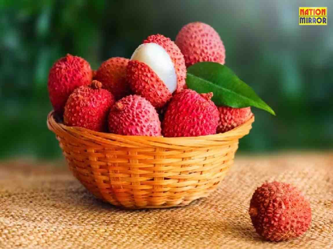 Benefits of Eating Litchi: लीची स्वाद में लाजवाब, सेहत के लिए फायदेमंद...