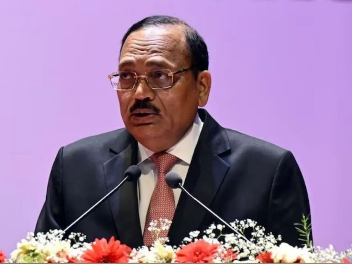 देश के 53वें CJI बने जस्टिस सूर्यकांत, 7 देशों के मुख्य न्यायाधीश हुए शामिल