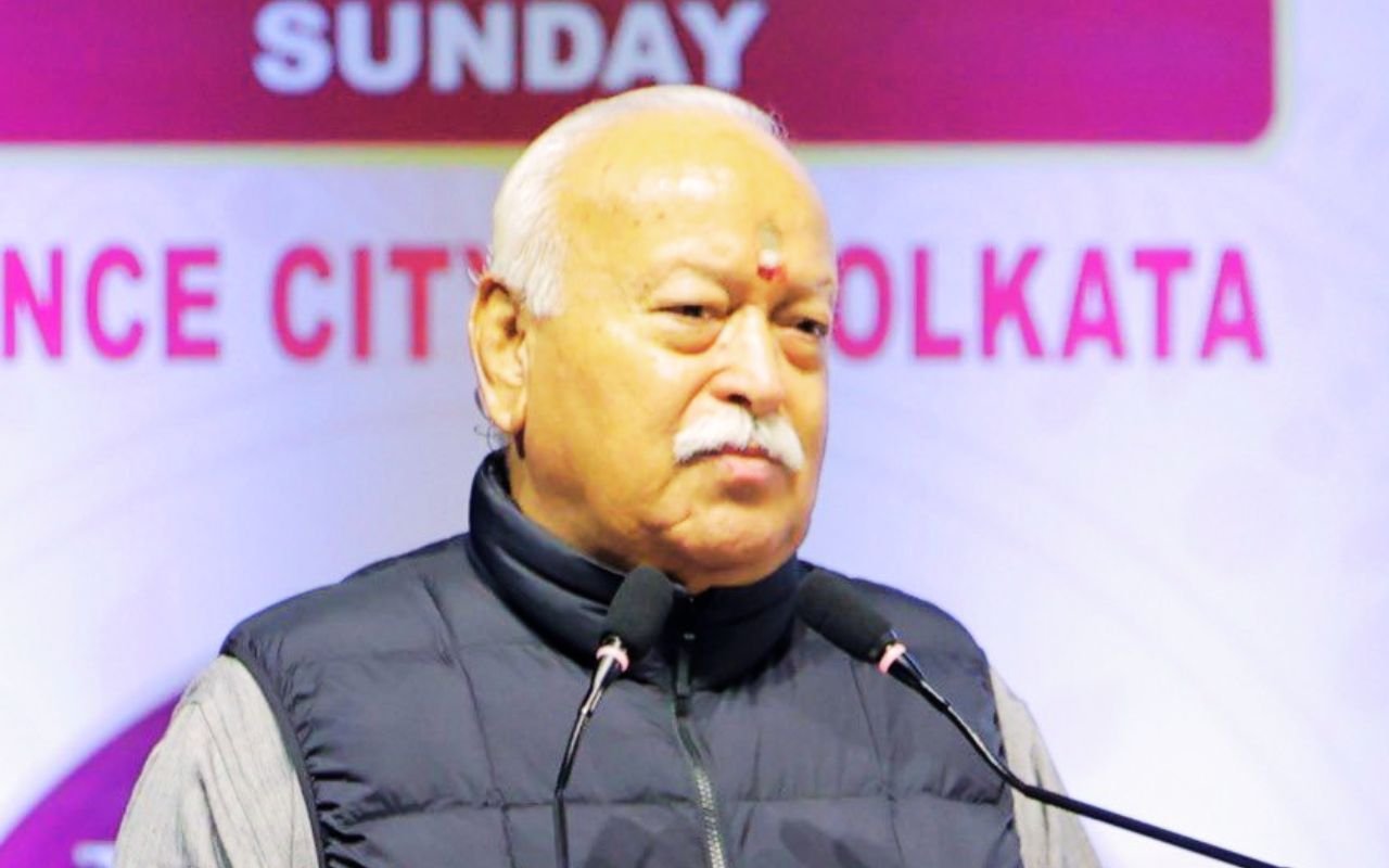 भागवत का बड़ा बयान: बांग्लादेश में हिंदू इसलिए असुरक्षित क्योंकि अल्पसंख्यक हैं