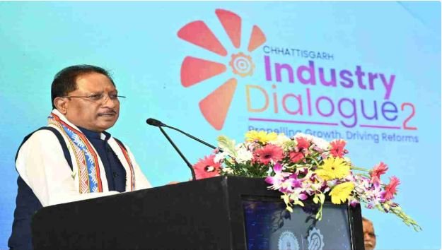 Chhattisgarh Development: छत्तीसगढ़ बनेगा नए उद्योगों का हब, सीएम विष्णुदेव साय ने किया वन क्लिक सिंगल विंडो सिस्टम 2.0 का शुभारंभ