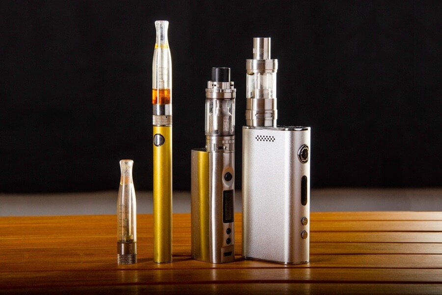 E-cigarette: मीठे धुएं के पीछे छिपा कड़वा सच,कुछ आविष्कार समाज के लिए संकट