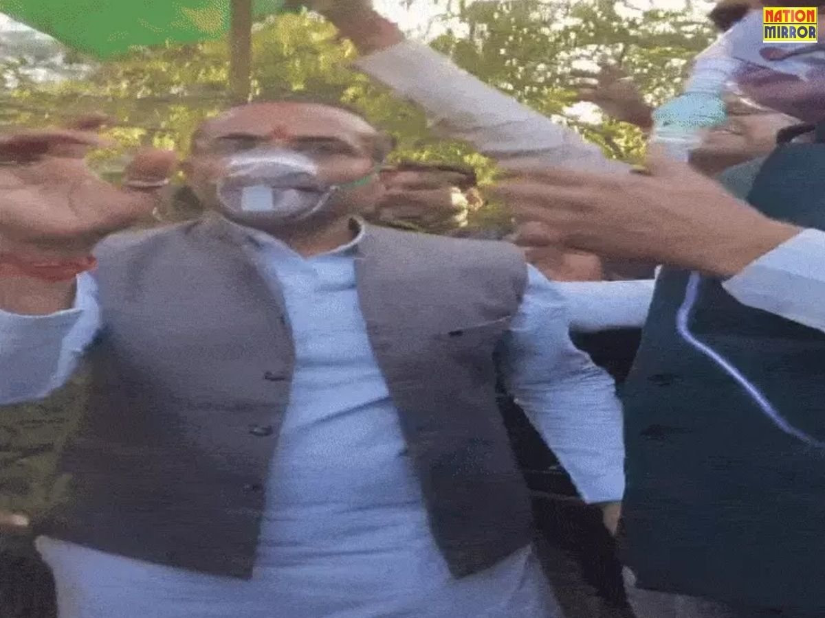 अयोध्या बायपास में पर्यावरणप्रेमी पेड़ों से लिपटकर करेंगे आंदोलन,काटे जा रहे 10 हजार पेड़