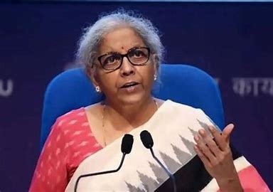  वित्त मंत्री निर्मला सीतारमण के खिलाफ FIR, जबरन चुनावी बॉन्ड वसूलने का आरोप