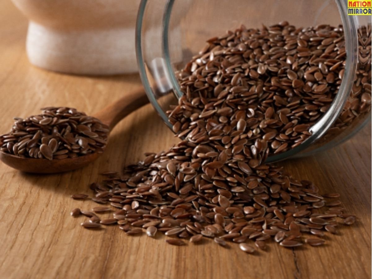 Flax Seeds Benefits: दिल की सेहत से वजन कम करने तक फायदे ही फायदे...