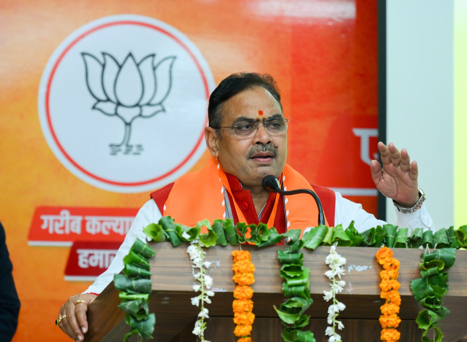 CM भजनलाल ने कांग्रेस पर साधा निशाना, बोले - कांग्रेस केवल कमी निकालने और भ्रम फैलाने के काम में लगी, जयपुर पहुंची राष्ट्रपति