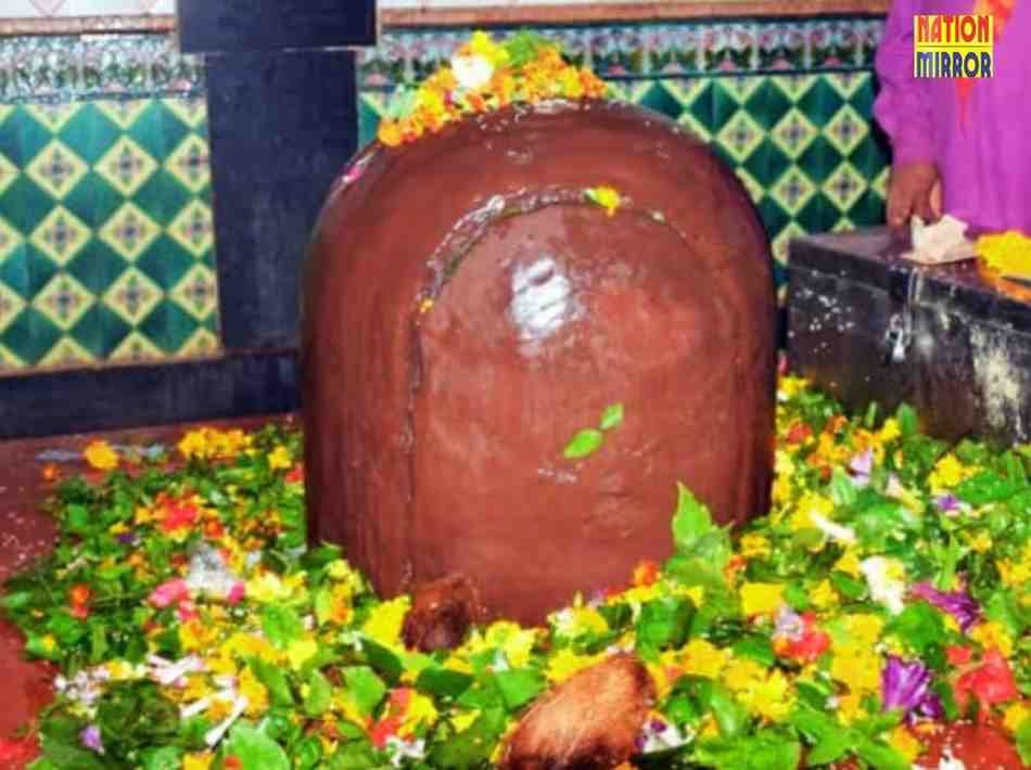 Gaivinath Dham Shivling Story: वो मंदिर जहां होती है खंडित शिवलिंग की पूजा, जानिए उत्पत्ति की अद्भुत कहानी...