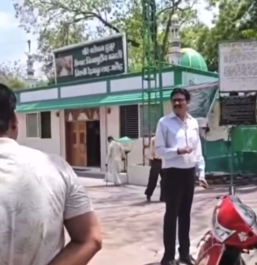 INDORE NEWS: इंदौर में एक गोडाउन में लगी आग...दो महिलाएं जिंदा जली