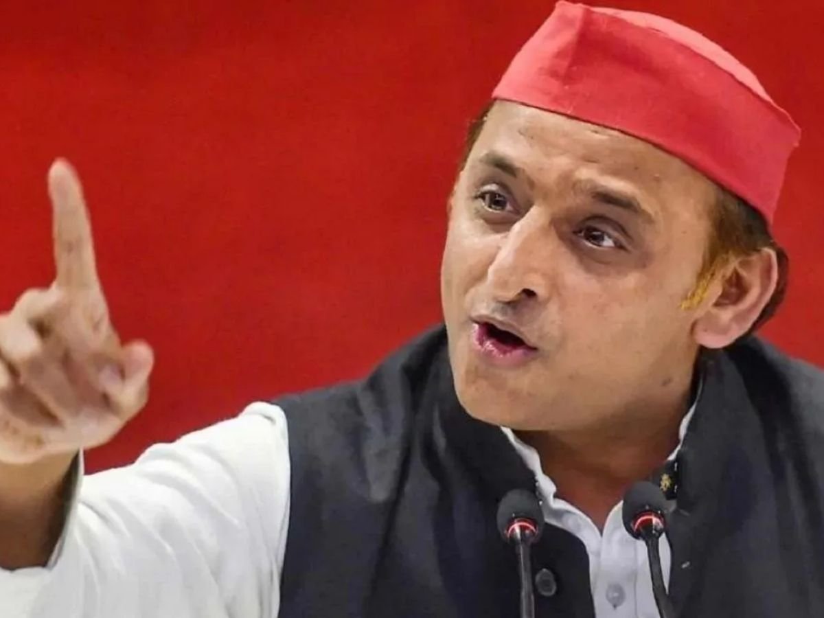 अखिलेश की पुलिस को चेतावनी, बोले - UP में एक ही माफिया, मौर्य को बताया डिलीवरी बॉय