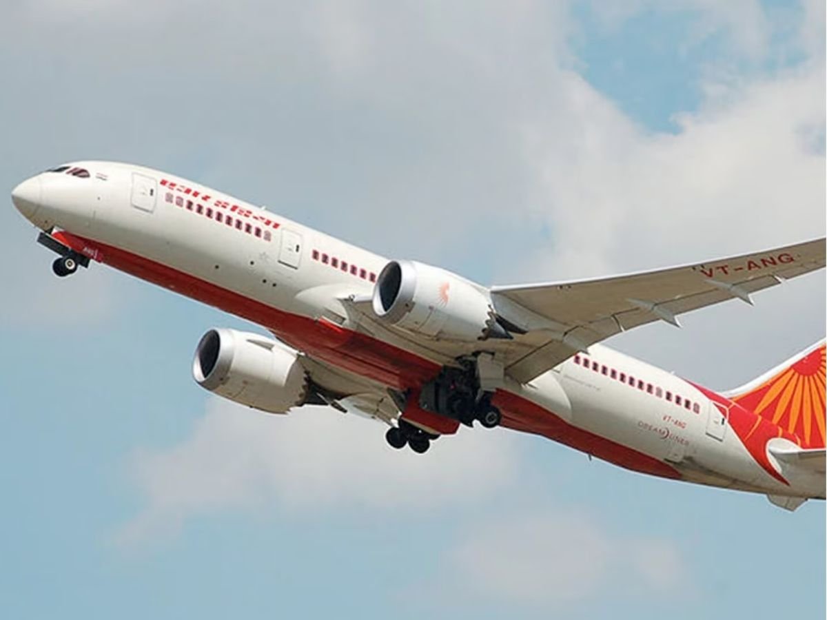 दिल्ली एयरपोर्ट पर बड़ा बदलाव! अब Air India की घरेलू उड़ानें T2 से मिलेंगी