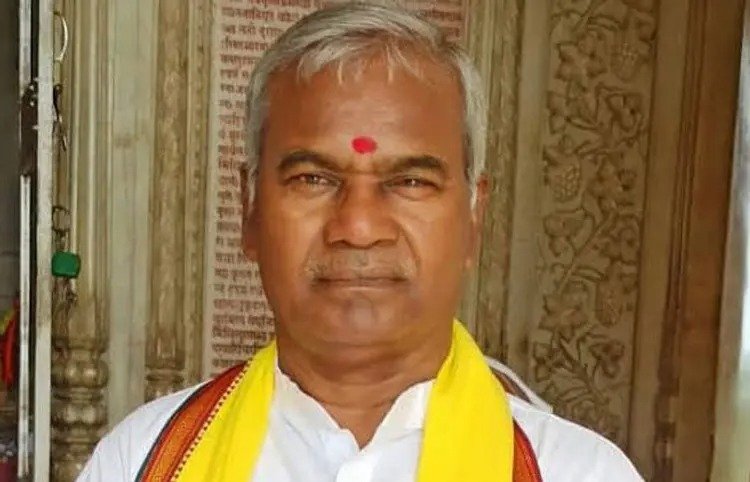 Kameshwar chaupal: अयोध्या में राम मंदिर की पहली ईंट रखने वाले चौपाल का निधन