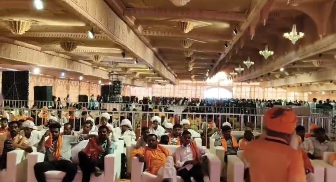 Pran pratishtha: बनासकांठा के नाना कापरा गांव में लाखु माताजी मंदिर प्राण प्रतिष्ठा महोत्सव में उमड़ा जनसैलाब