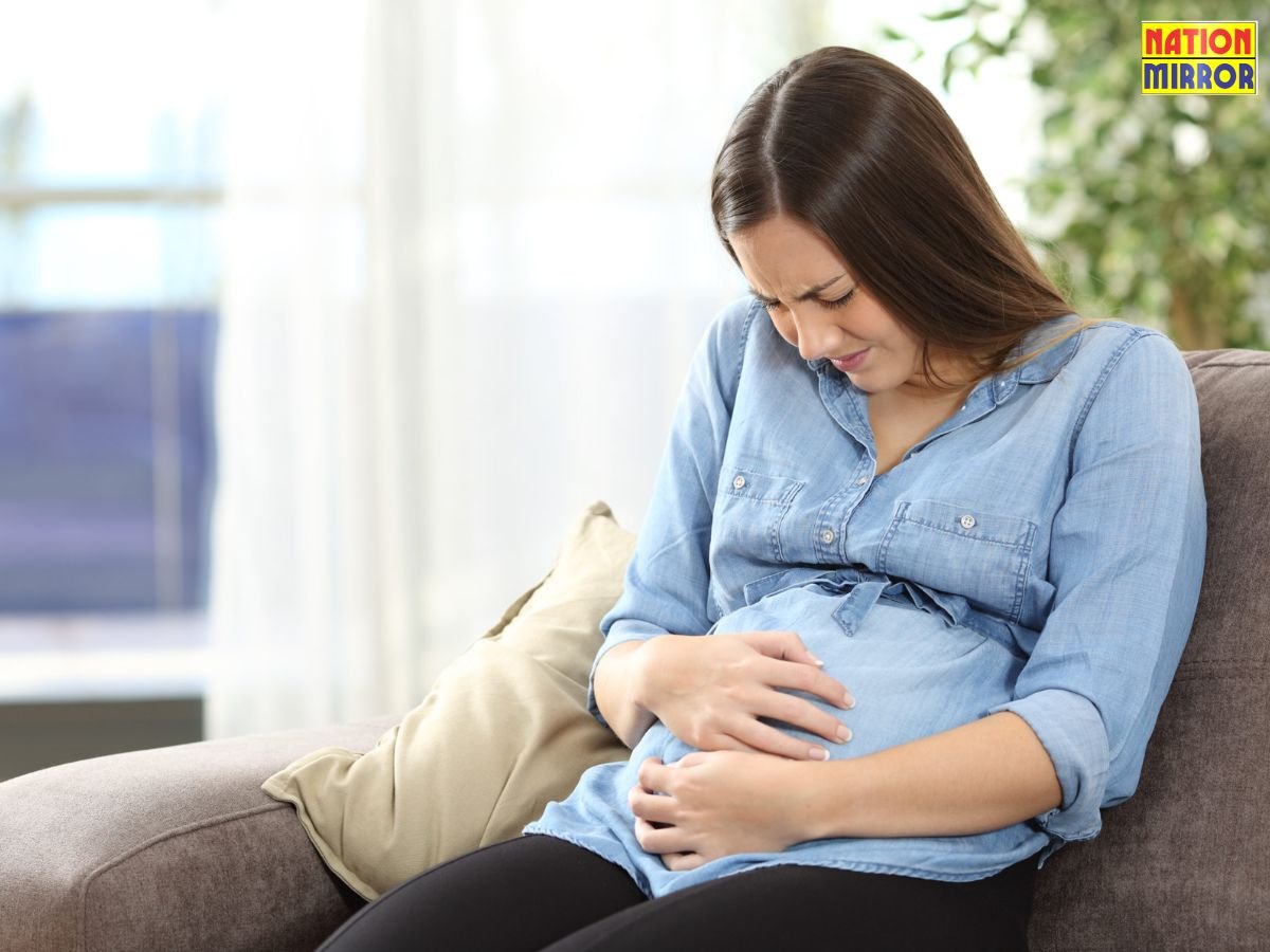 Pregnancy Care Tips: प्रेग्नेंसी के दौरान ये लक्षण दिखे तो हो जाएं सावधान!