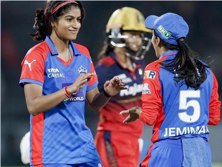 RCB vs DC WPL 2026: इस सीजन में RCB टीम को दिल्ली कैपिटल्स के हाथों WPL की मिली पहली हार!