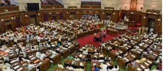Uttar Pradesh Assembly: यूपी विधानमंडल का मानसून सत्र शुरू, विपक्ष का हंगामा और मुद्दों की गर्माहट