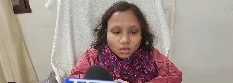 सीधी में ठंड से राहत, सीएमओ मिनी अग्रवाल के निर्देश पर शहर के 10 स्थानों पर जलाए गए अलाव