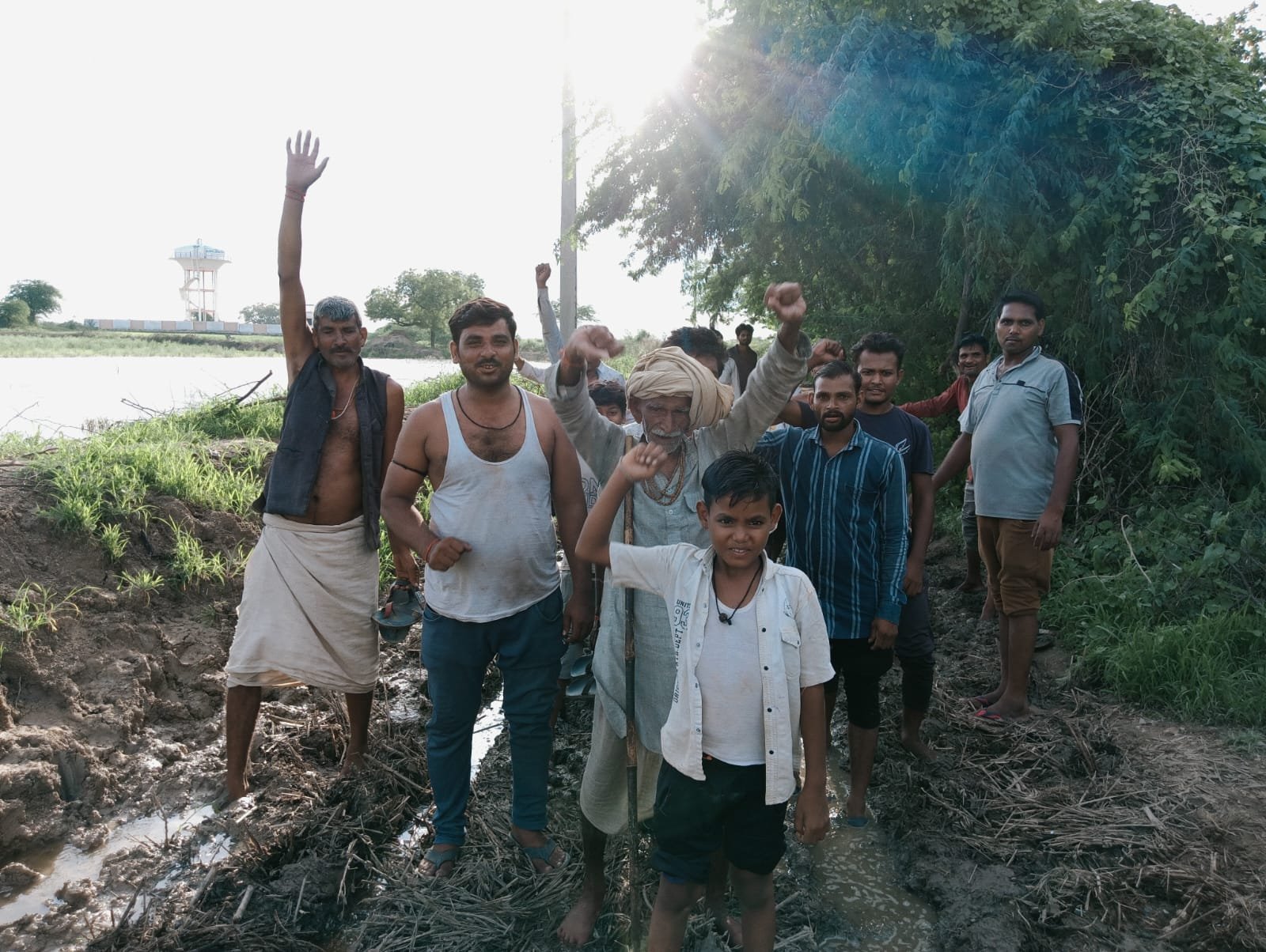 Harsundi Village Scam: हरसुंडी गांव में बिना कार्य कराए फर्जी भुगतान का लगा आरोप, ग्रामीणों ने उपजिलाधिकारी से की शिकायत