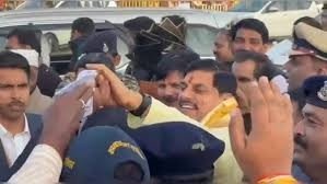Today Mp News: CM के सामने किसानों ने प्रदर्शन किया था...सौंपा ज्ञापन