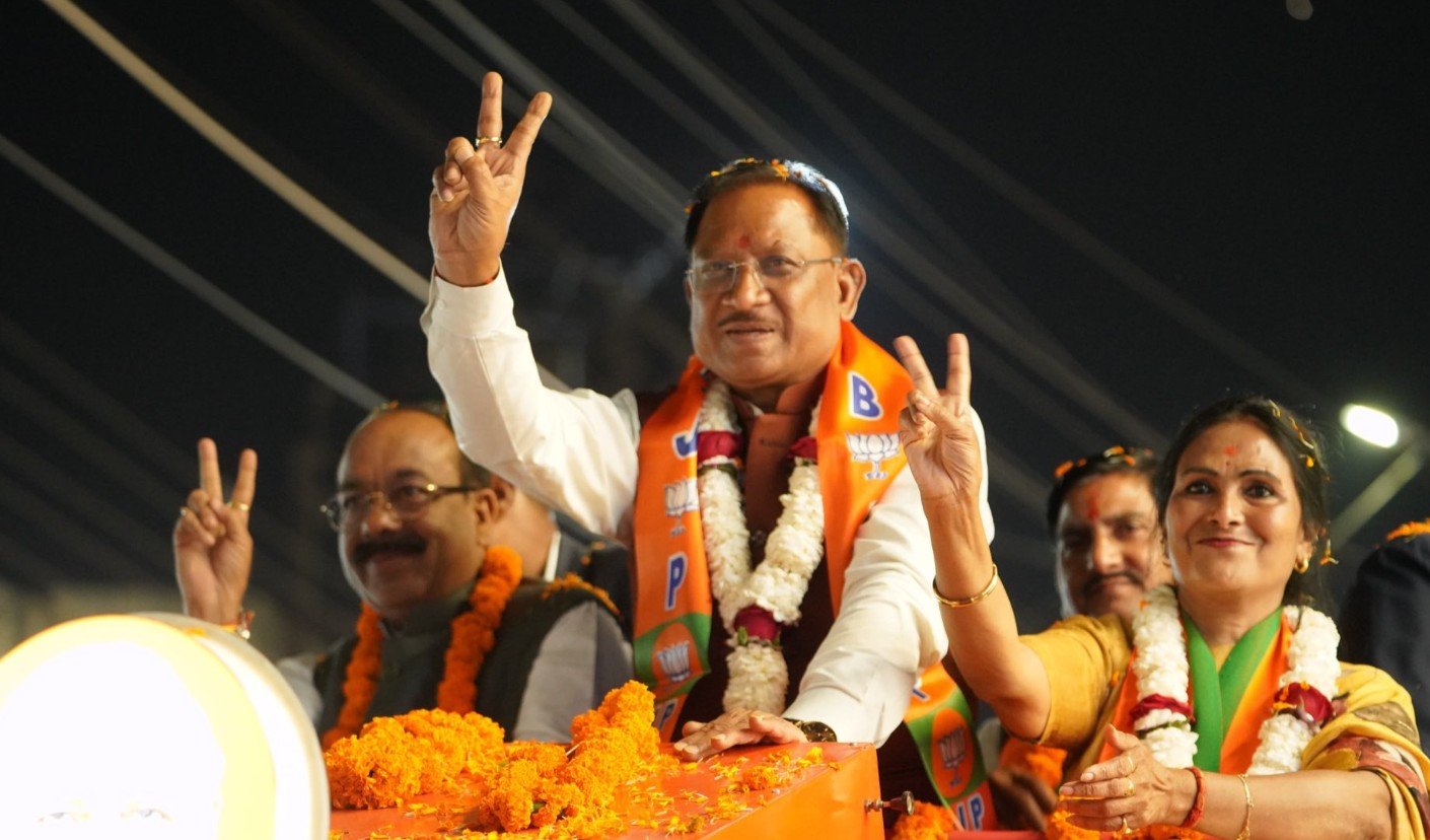 CM Sai Nikay Chunav Road Show Bilaspur: "कांग्रेस ने वोट लेने के लिए जनता को ठगा" - मुख्यमंत्री विष्णुदेव का तंज