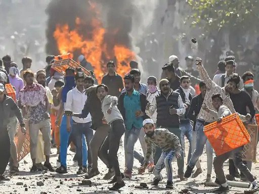 पुलिस बोली- दिल्ली दंगे देश में सत्ता परिवर्तन की साजिश थे: हिंसा फैलाने की कोशिश हुई