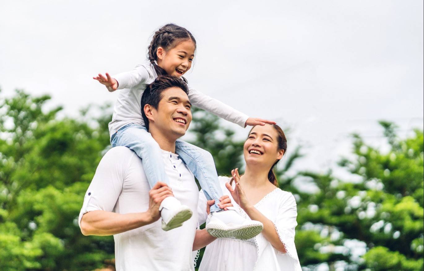  happiness tips: क्या आप भी जिंदगी में खुश रहना चाहते हैं: ये 5 आसान बातें बदल सकती हैं आपका नजरिया!