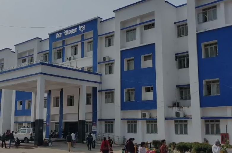 बेख़ौफ अपराधी,ढाबे पर हुई चाकूबाजी में एक की मौत