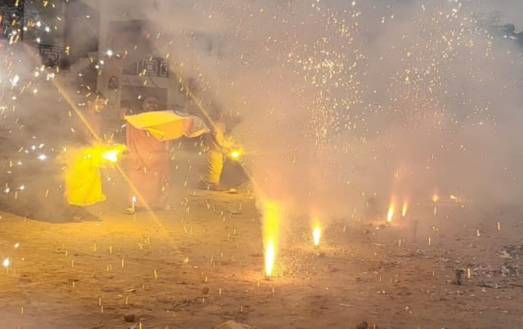 पाकिस्तान एयर स्ट्राइकः  यूपी में जश्न का माहौल, ऑपरेशन सिंदूर का स्वागत