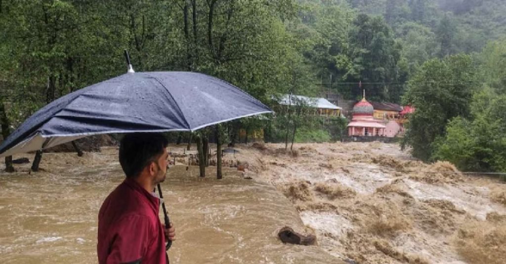 Uttarakhand Heavy Rainfall Alert: उत्तराखंड में मूसलाधार बारिश का खतरा, 9 जुलाई तक भारी बरसात की चेतावनीप्रदेशभर में भारी बारिश की चेतावनी