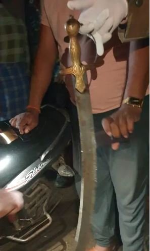 Raigarh:छठी कार्यक्रम में तलवार से बुजुर्ग की हत्या