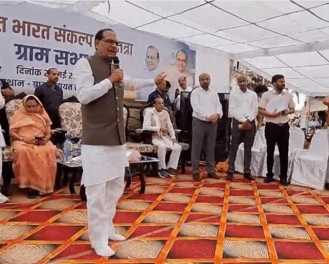 Shivraj Chouhan Padyatra : शिवराज की पदयात्रा