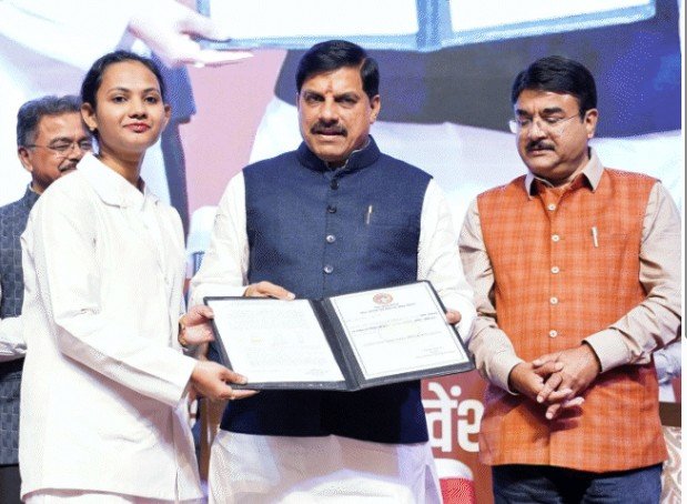 BHOPAL: कर्मचारियों के एक लाख पद भरेगी मोहन सरकार