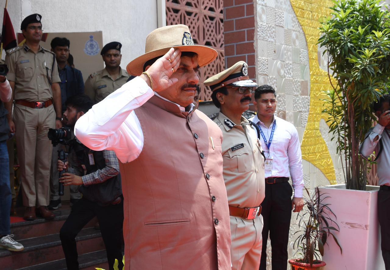 101 पुलिसकर्मियों को मिला केएफ रूस्तमजी पुरस्कार का सम्मान। सरकार पुलिस विभाग में नवाचार और उत्कृष्ट कार्यों को दे रही बढ़ावा।