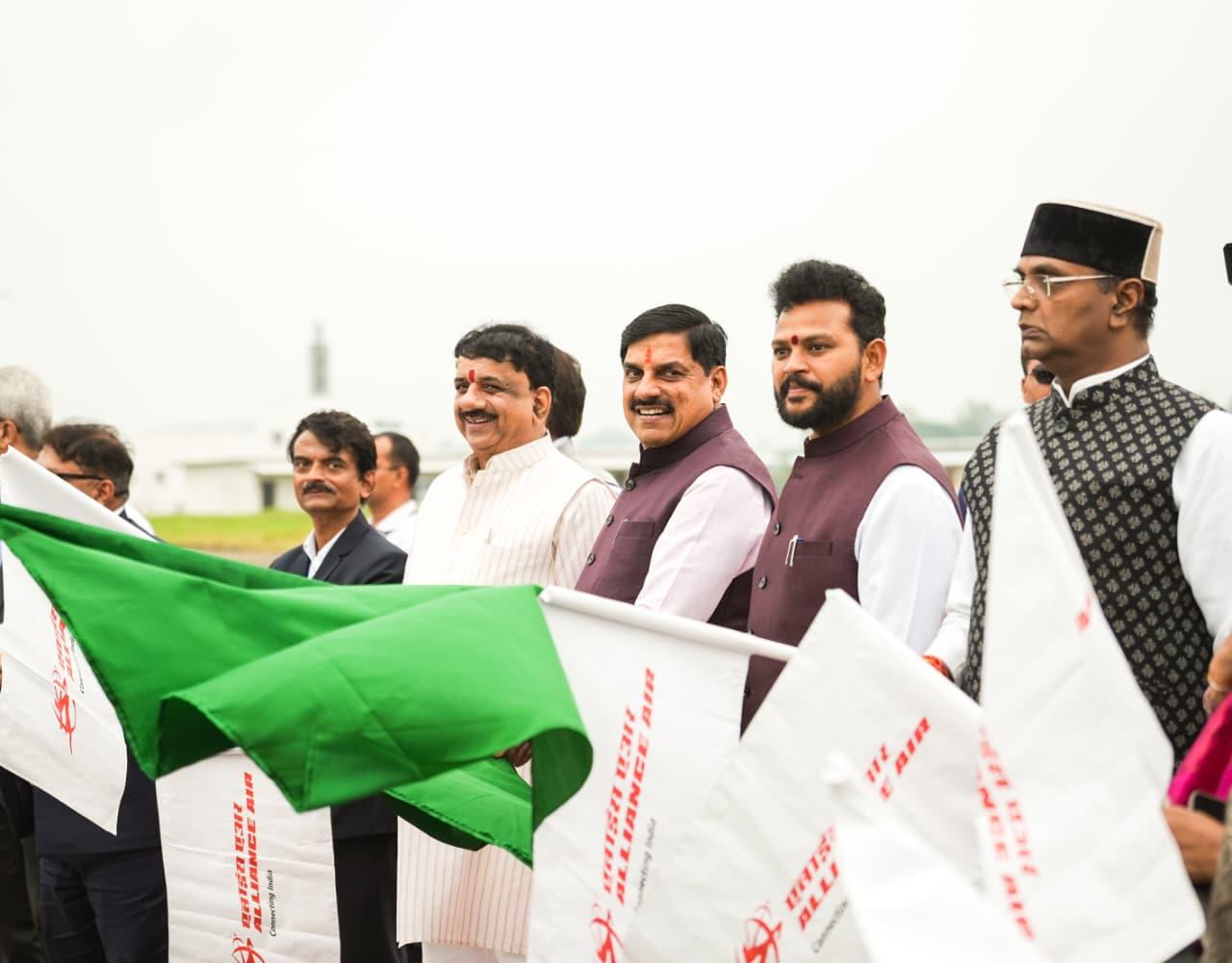 सीएम डॉ. मोहन ने किया 4 फ्लाइट का शुभारंभ, अब MP से सीधे जुड़ गए पटना और कोलकाता 