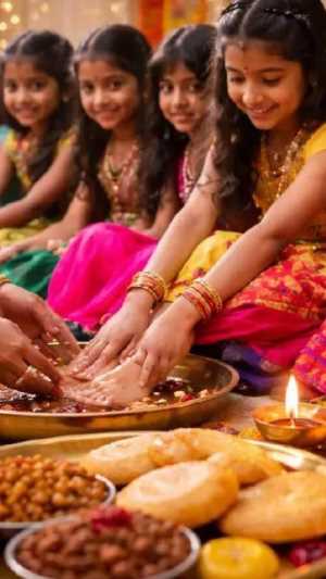 नवरात्रि की अष्टमी पर कन्या पूजन का विशेष महत्व है।