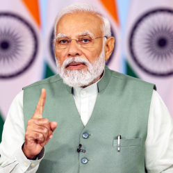 अखिलेश यादव ने सीएम योगी पर किया पलटवार, कहा- दिल-दिमाग से नहीं, स्टीयरिंग से चलता है बुलडोजर