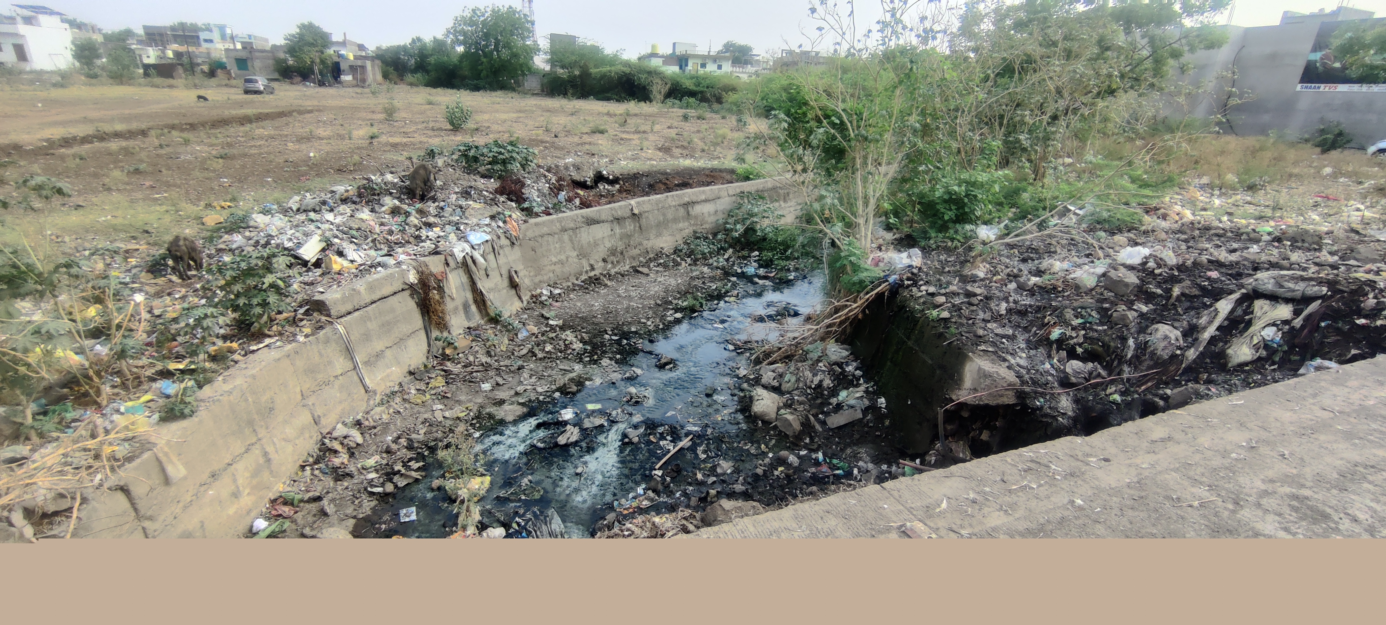 मान्सूनपूर्व नालेसाफसफाईत दिरंगाई नागरिकांत नाराजी