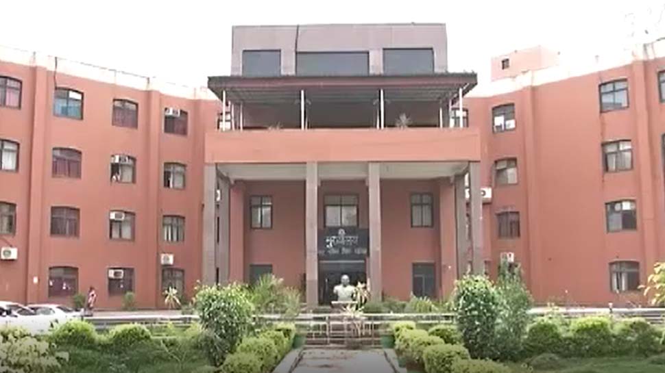 ग्वालियर में सभापति और महापौर ने जारी किए हेल्पलाइन नंनंबर तय समय में समाधान