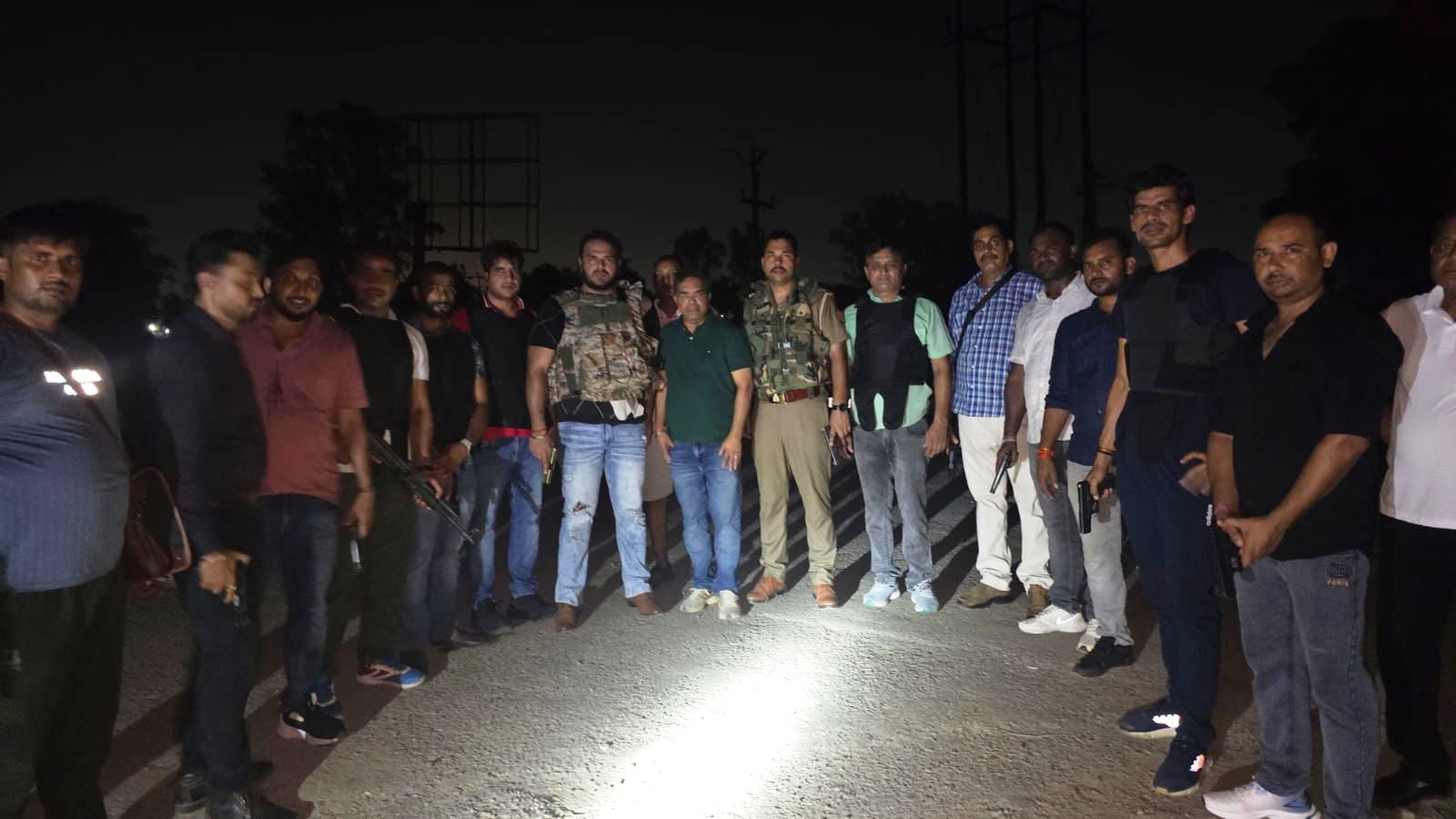 ऑपरेशन क्लीन में पुलिस की बड़ी कार्रवाई — एक दिन में नोएडा  में 5 एनकाउंटर 9 बदमाश गिरफ्तार 6 को लगी गोली