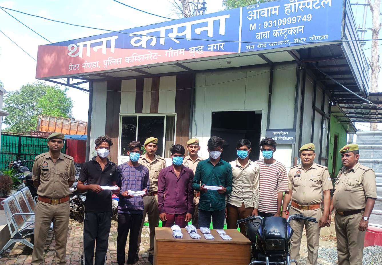 राहगीरों पर चाकू से हमला कर लूट करने वाले गिरोह का पुलिस ने किया पर्दाफाश