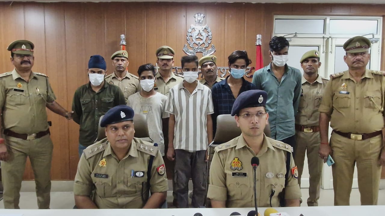 ऑपरेशन तलाश में बड़ा खुलासा साइबर ठगी गिरोह का भंडाफोड़ – 5 आरोपी गिरफ्तार