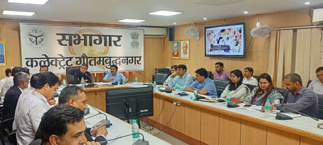 गौतमबुद्ध नगर डीएम ने पास्को एवं महिला उत्पीड़न मामलों में  त्वरित कार्रवाई के दिए निर्देश