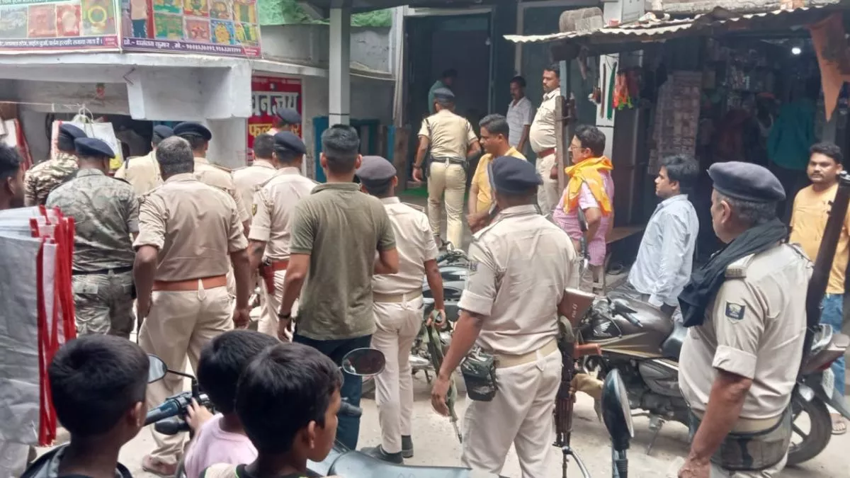 गलगोटिया विश्वविद्यालय के पास हुई भीषण झड़प, 10 लोग घायल