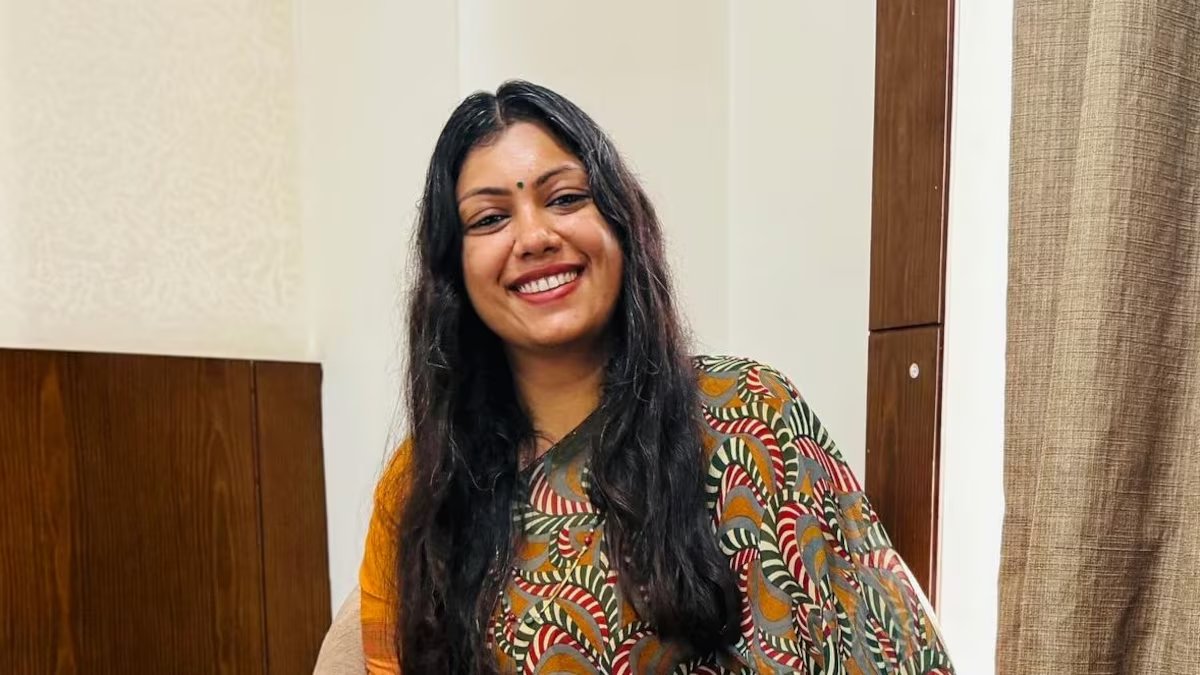 नोएडा को मिली नई डीएम शूटर मेधा रूपम संभालेंगी कमान