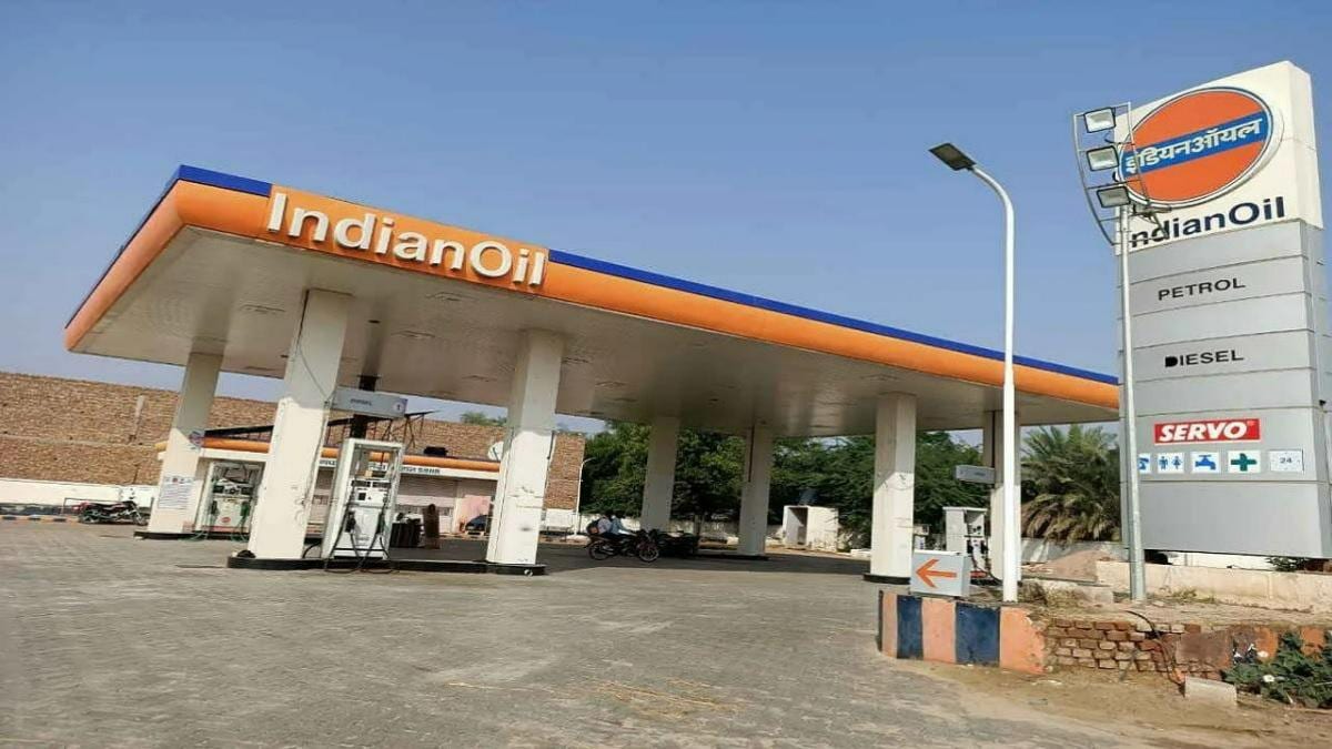 नोएडा में पुराने वाहनों पर कसी नकेल नहीं मिलेगा पेट्रोल-डीजल पेट्रोल पंपों पर लगेंगे हाईटेक anpr कैमरे
