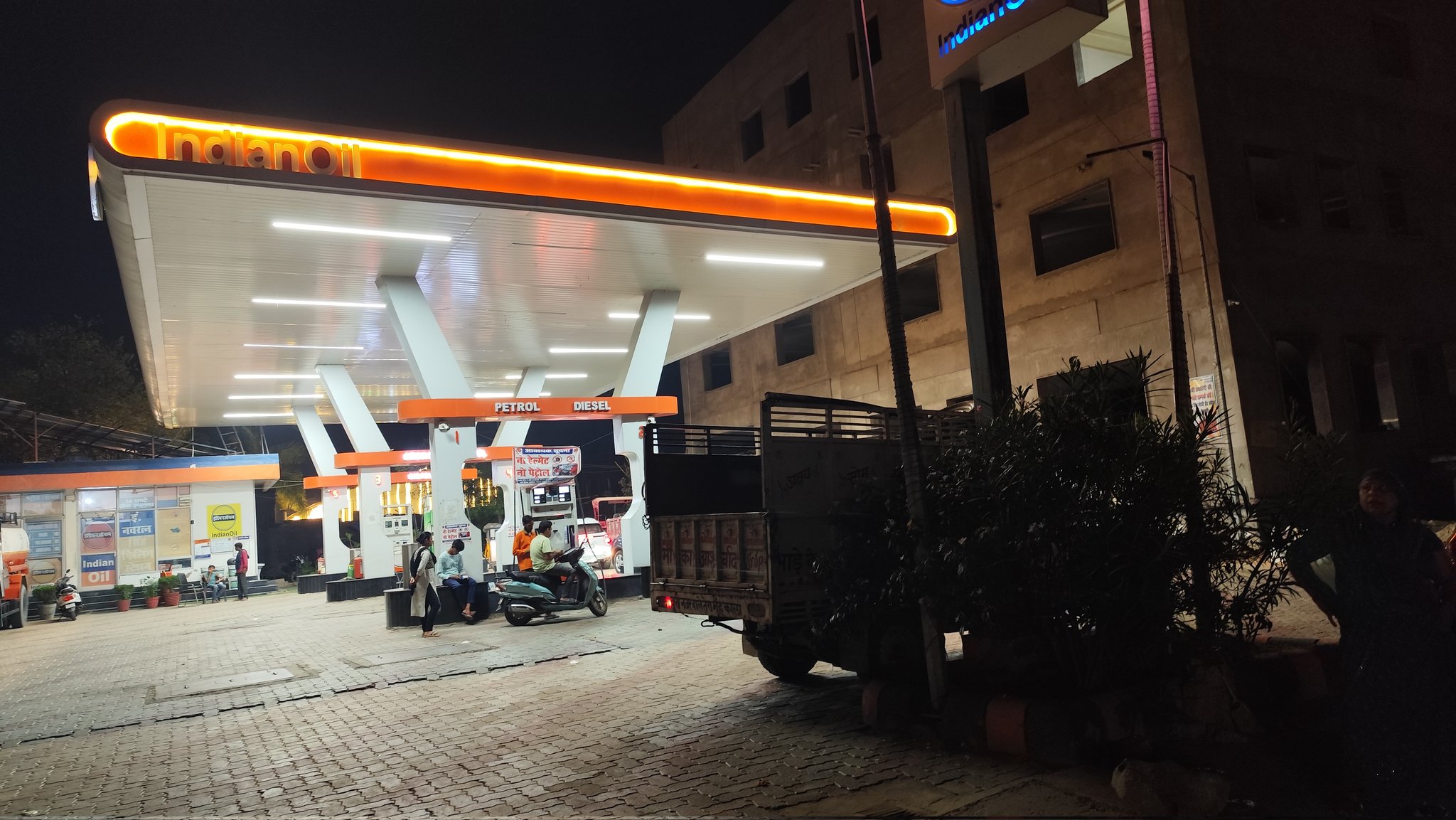 दिल्ली में 1 जुलाई से पुरानी गाड़ियों को नहीं मिलेगा पेट्रोल स्क्रैपिंग की प्रक्रिया होगी शुरू