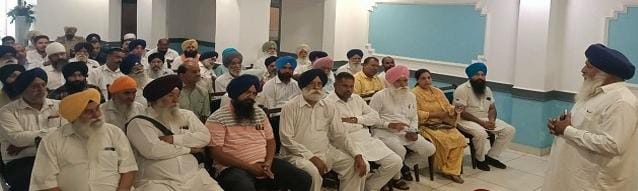 शिरोमणि अकाली दल में बड़ी बगावत 90 प्रतिशत जिला सर्कल और विंग स्तर के नेताओं ने दे दिया सामूहिक इस्तीफा 