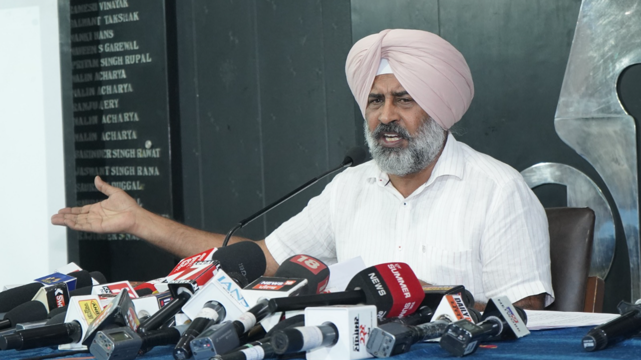 उपचुनाव में पीयूए को चुनावी अखाड़ा बनाने वाली आप सरकार अब सफलता का श्रेय लेने में जुटी  परगट सिंह
