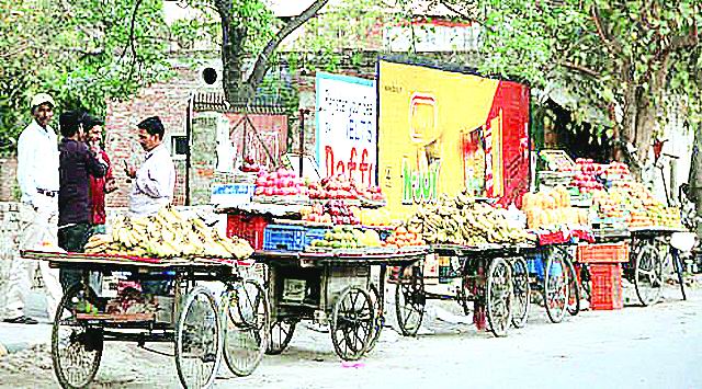 रेहड़ी-फड़ी वालों पर सख्त हुआ नगर निगम सफाई नियमों की अनदेखी पर चालान और fir की चेतावनी 