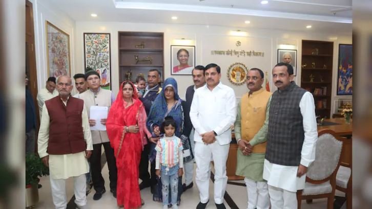mp news जबलपुर में मिले 4 दुर्लभ अनोखे उल्लू
